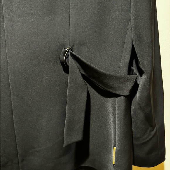 AG Paris - Paris Blazer in Black with Side Tie Detail - Picture 11 of 11